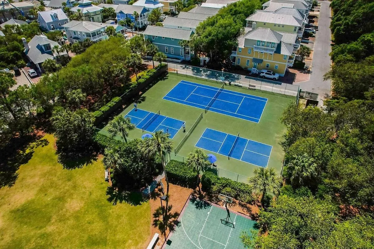 Carillon Market 301 Panama City Beach Apartment