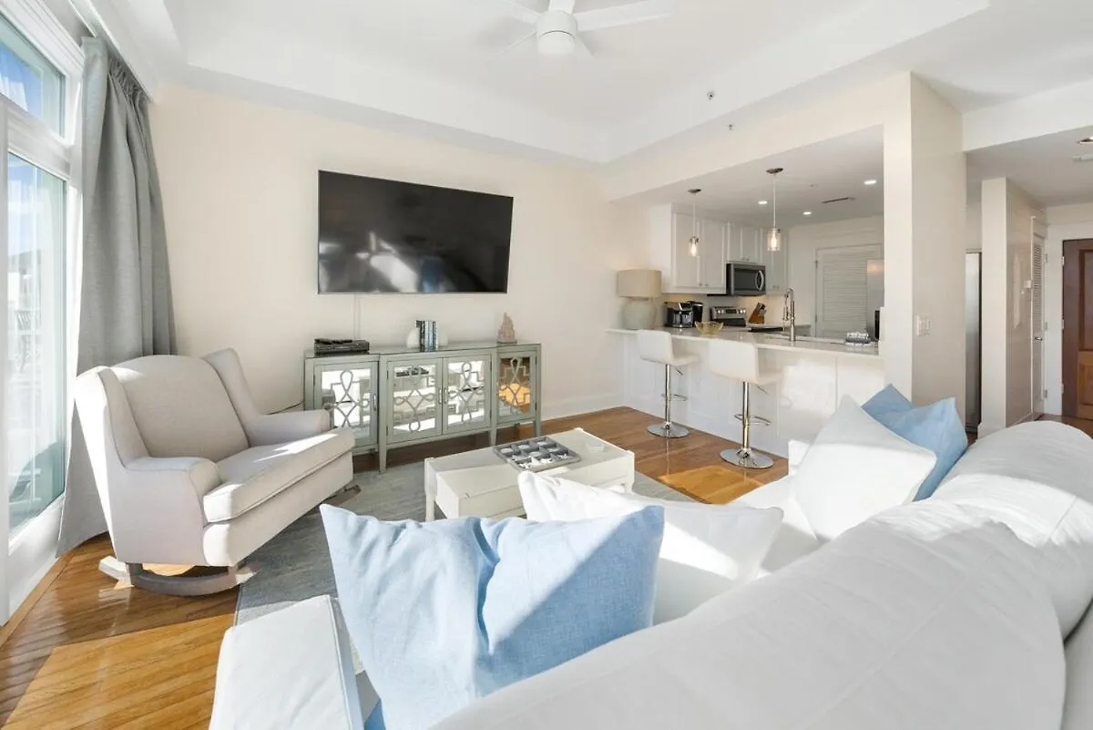 Carillon Market 301 Panama City Beach Apartment
