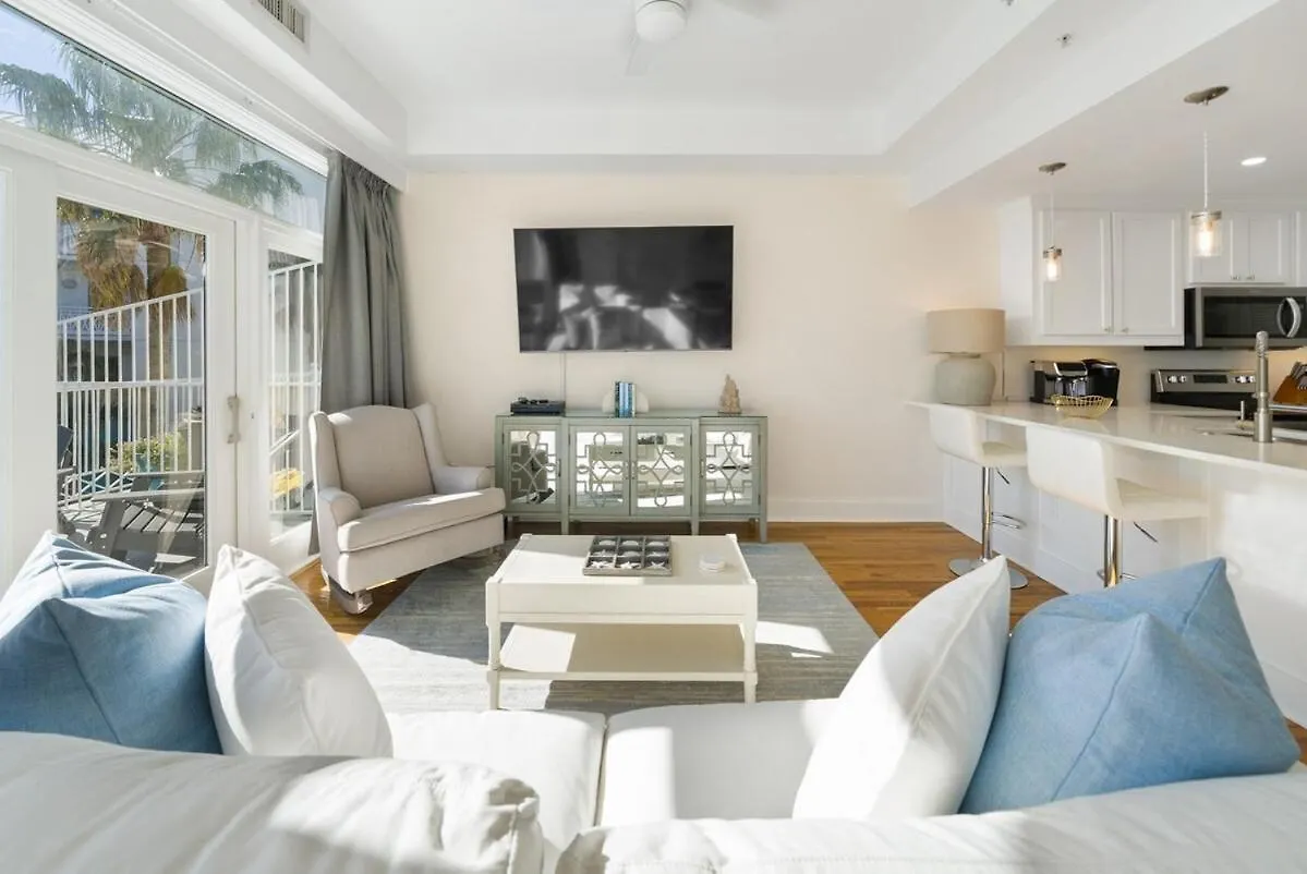 Carillon Market 301 Panama City Beach Apartment